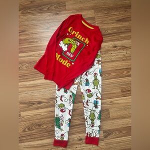 Grinch Mode Kids Pajamas Size 8